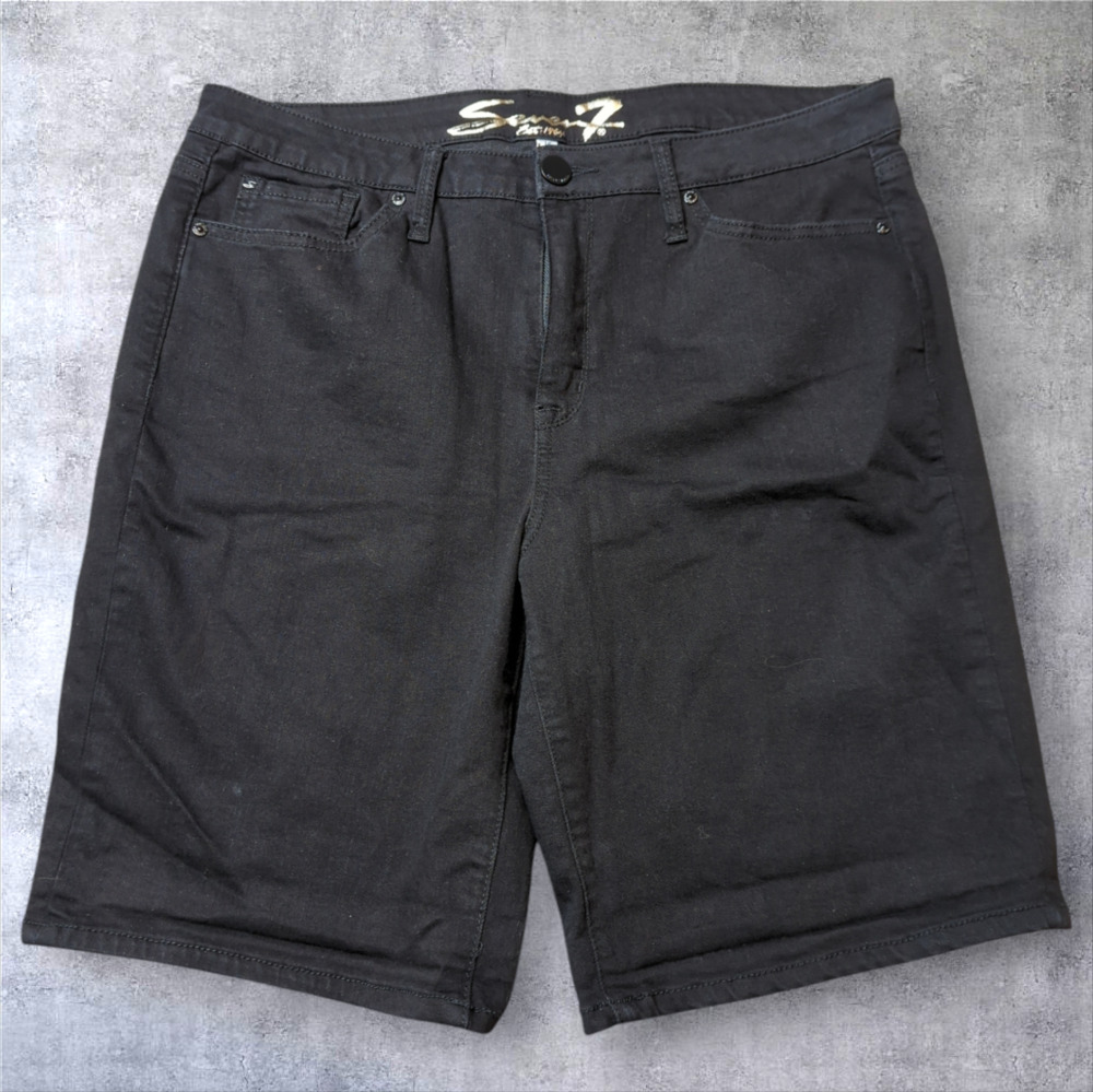 SEVEN7 Black Denim Bermuda Stretchy Shorts Women's Plus Size 16